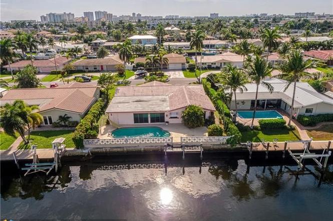 Amazing vacation house opportunity in Pompano Beach on the water!